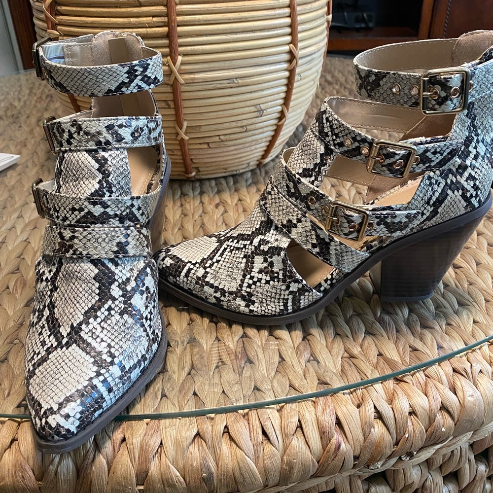 Frankey natural snake skin booties